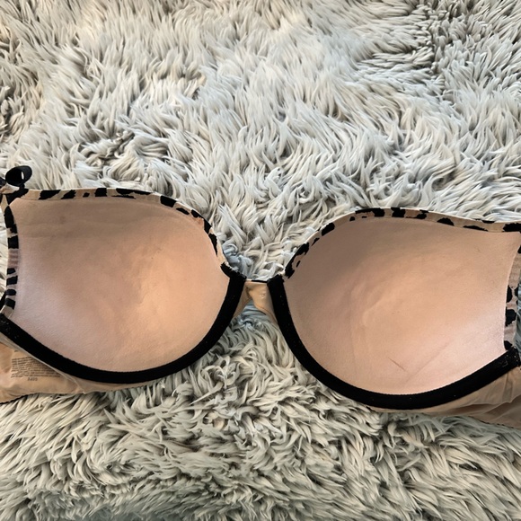 Victoria’s Secret 34DD Plunge Cheetah Print Bra - Picture 6 of 8